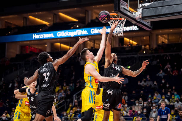 李铁曾表示 李铁曾表示