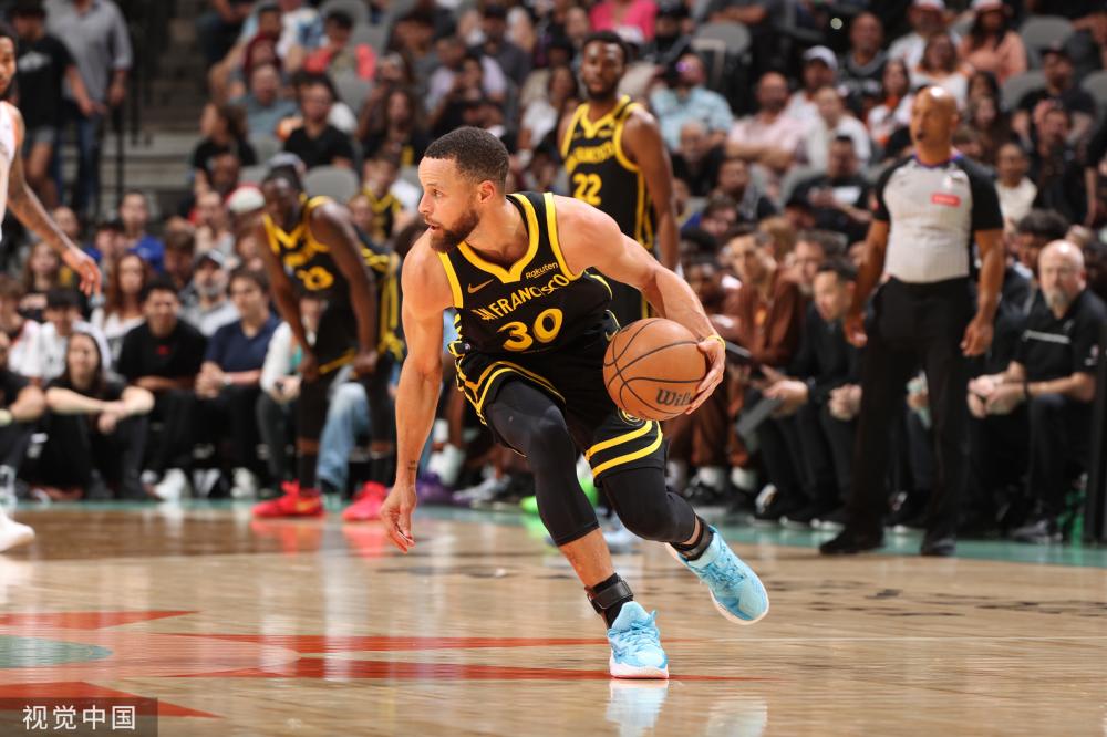 秀的舞台上 秀的舞台上